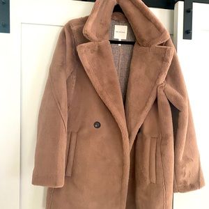 AVEC LES FILLES faux fur buttery soft coat!!